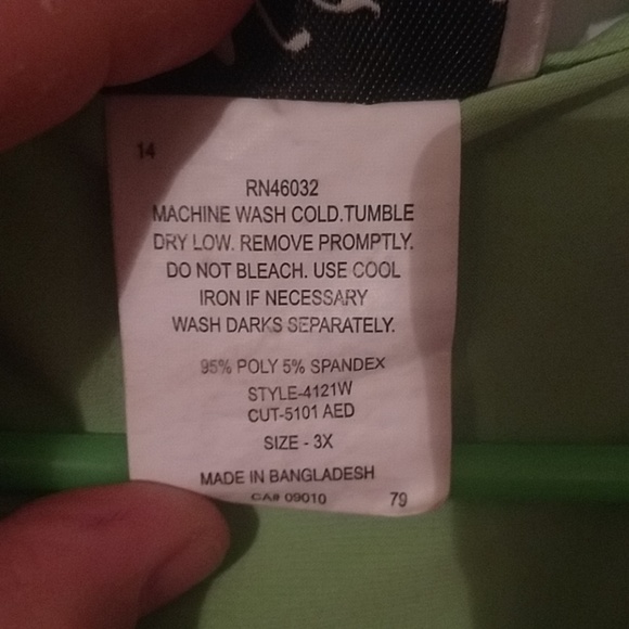 Shirt - Picture 2 of 4